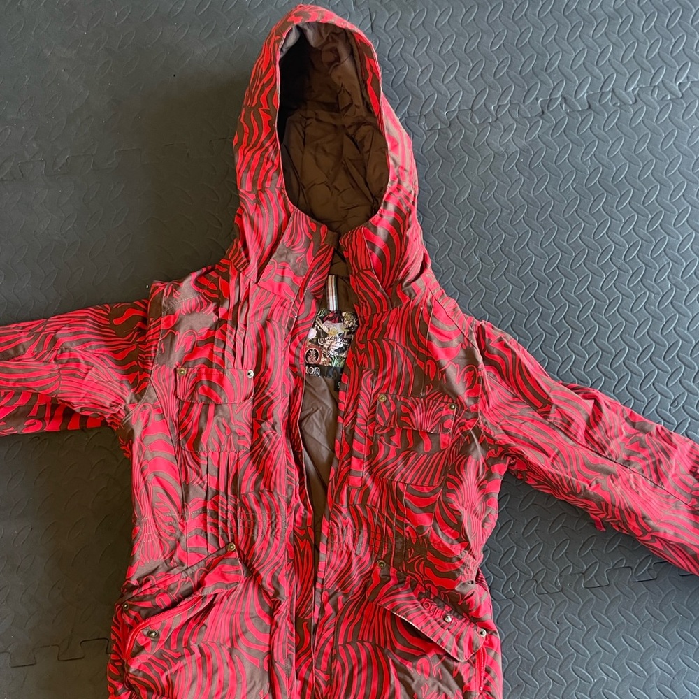 Small women's Burton snow jacket